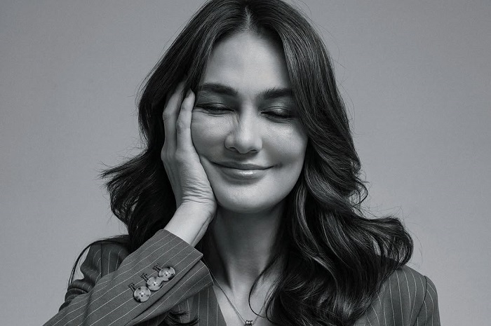 Aktris, model, dan penyanyi cantik Luna Maya. (Instagram.com @lunamaya)
