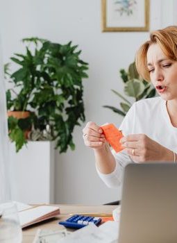 Merancang Kebebasan Finansial: Strategi Jitu Wanita Menatap Masa Depan