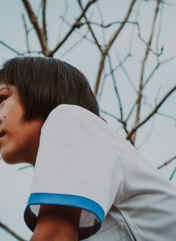 Mengurai Benang Kusut Mental Remaja: Panduan Memahami dan Mendampingi