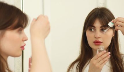 Kulit Remaja Bersinar: Panduan Aman Memilih Skincare yang Tepat